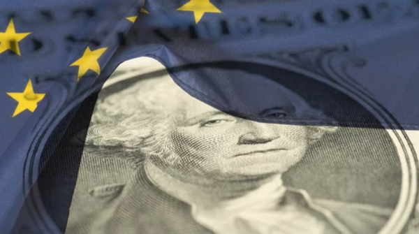 Macron Says Europe Should Reduce Dependence On US Dollar
